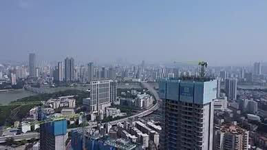 4K实拍南宁江景城市风光视频的预览图